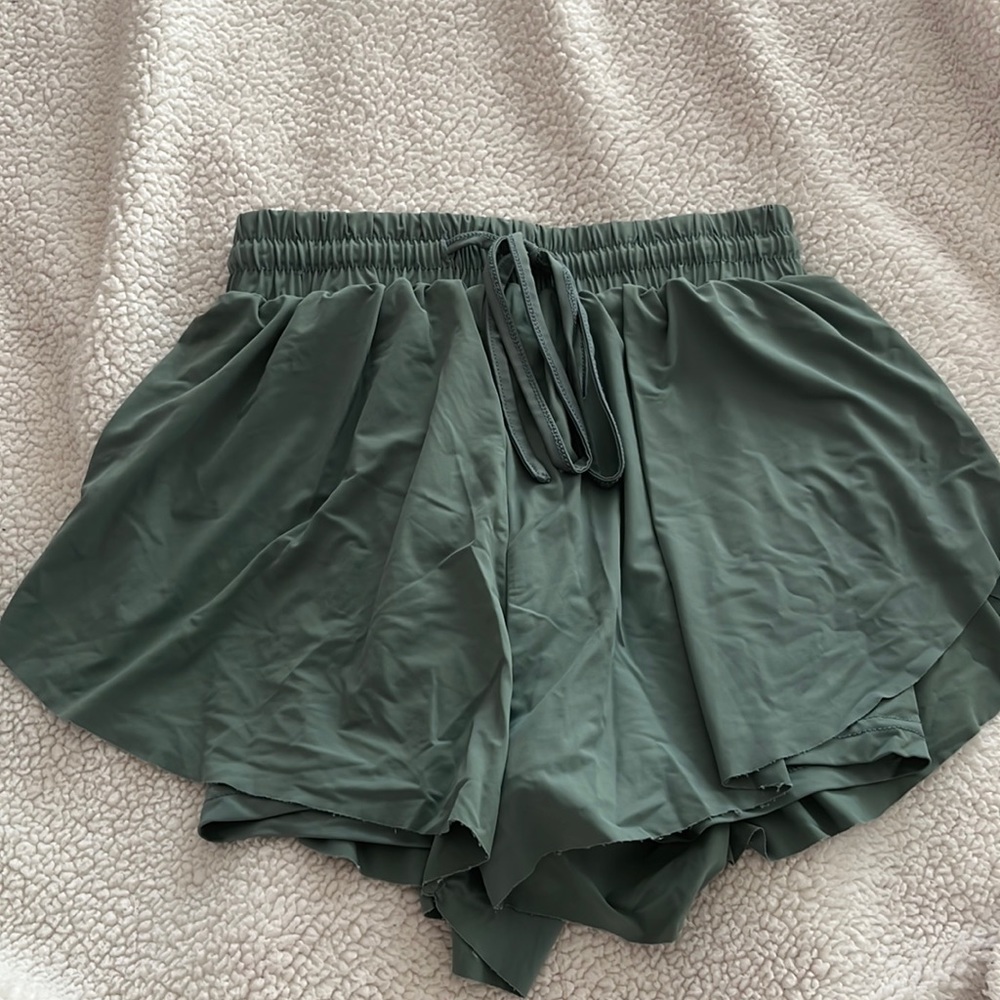 Altar’d State Green Flowy Shorts XS